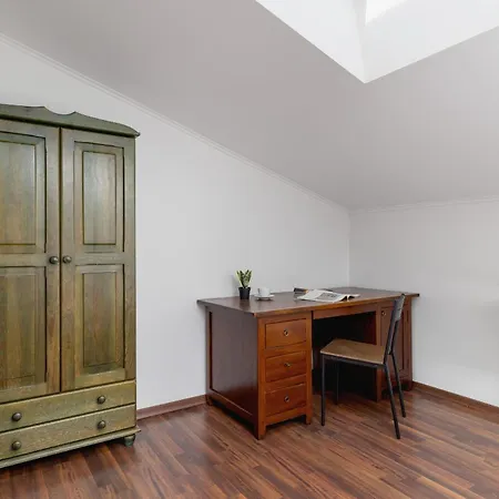 Asnyka Rodzinny Apartament W Centrum Krakowa By Renters 克拉科夫